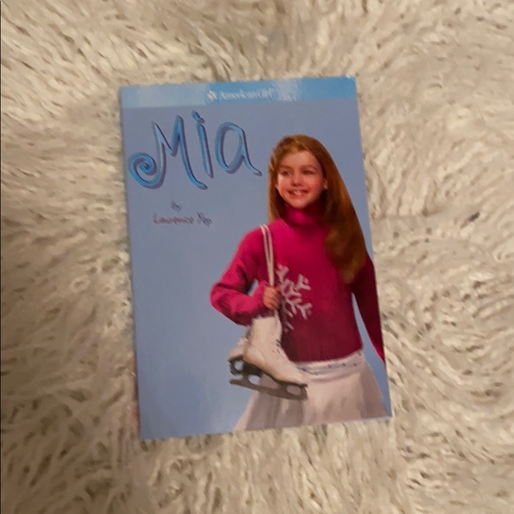 Six American girl doll books, mint condition! :) - Picture 2 of 8